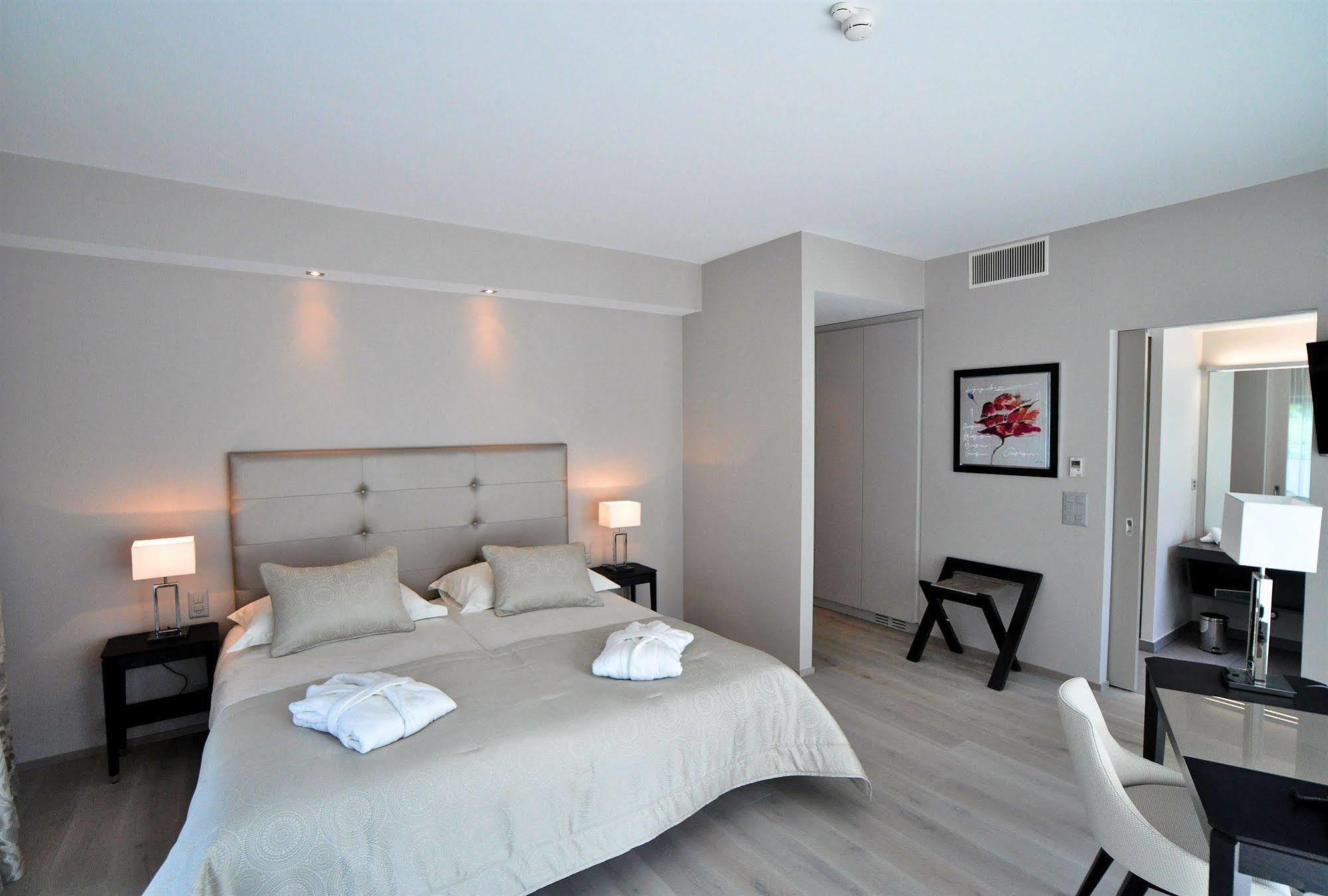 Hostellerie Le Petit Manoir Morges Eksteriør billede